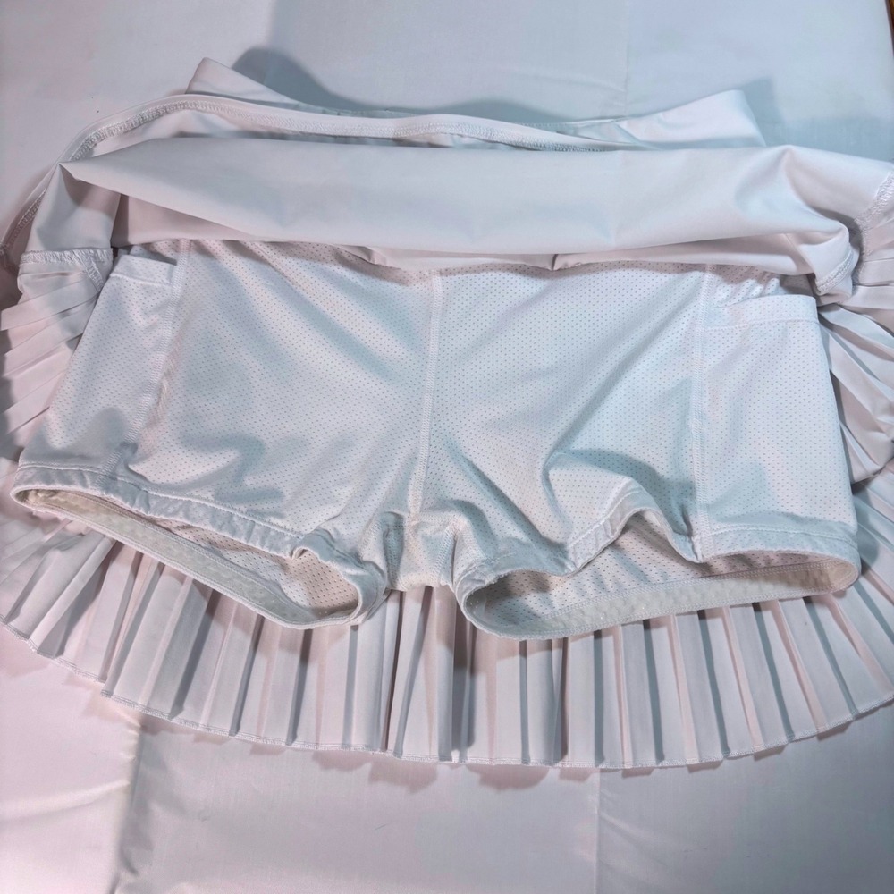 Baleaf Women White Pleated Running Skirt Tennis Skort with Pockets Size Medium - Picture 4 of 7